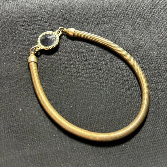VYG Gold Tone Metal Coiled Bracelet with black accent. Unique find!! - Picture 6 of 7